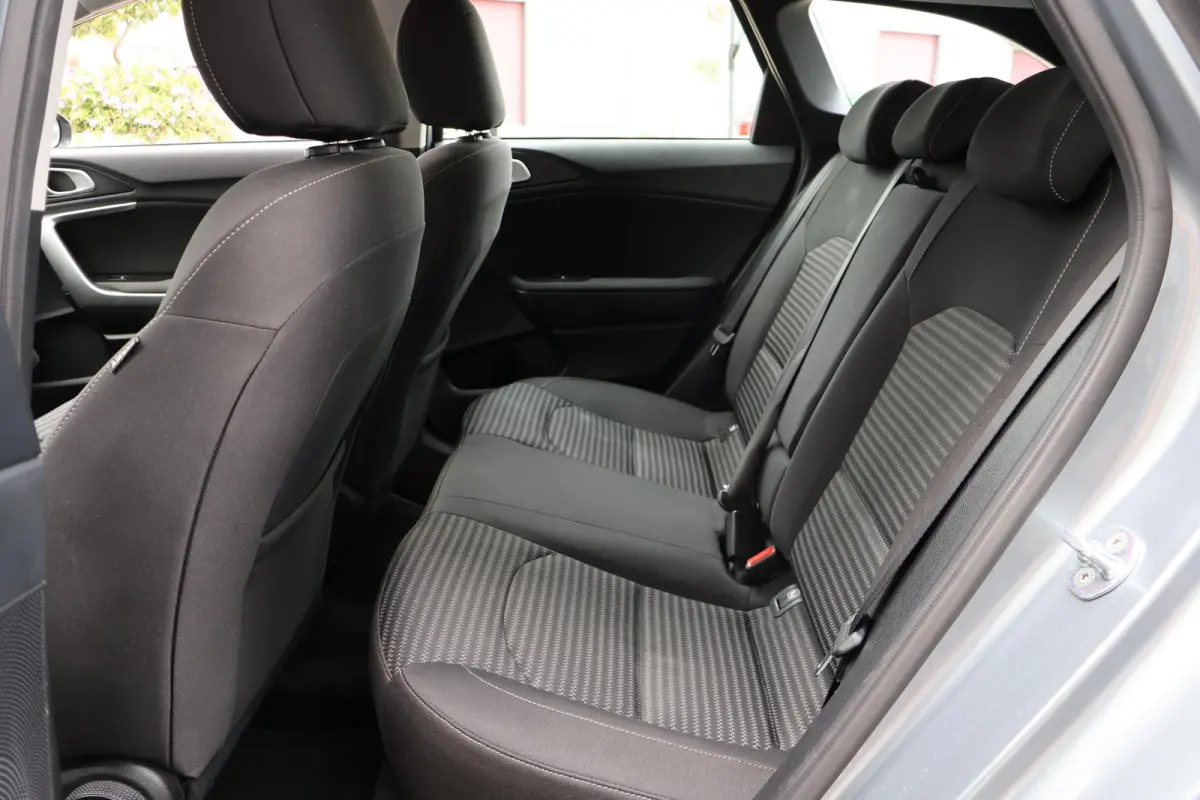 1.0 T-GDi MHEV DynamicLine 1e Eigenaar | NAP | Dealer Onderh | BTW | Automaat | Climate | Camera | ACC | Carplay | Navi | Full Led | Start/Stop |  PDC