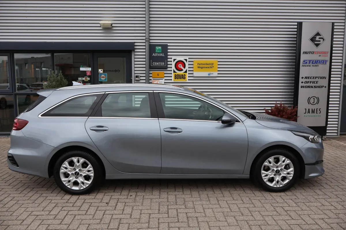 1.0 T-GDi MHEV DynamicLine 1e Eigenaar | NAP | Dealer Onderh | BTW | Automaat | Climate | Camera | ACC | Carplay | Navi | Full Led | Start/Stop |  PDC