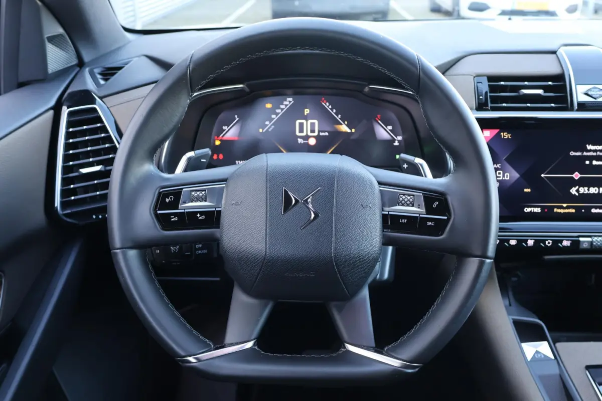 1.2 PureTech Business 1e Eigenaar | BTW | Volledig Onderh | NAP | 360 Cam | Carplay | Navi | Climate | DAB | Cruise | LED | Keyless | PDC