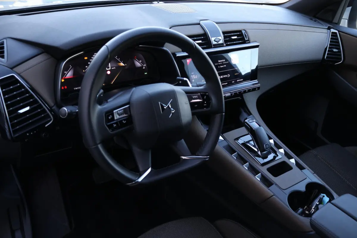 1.2 PureTech Business 1e Eigenaar | BTW | Volledig Onderh | NAP | 360 Cam | Carplay | Navi | Climate | DAB | Cruise | LED | Keyless | PDC