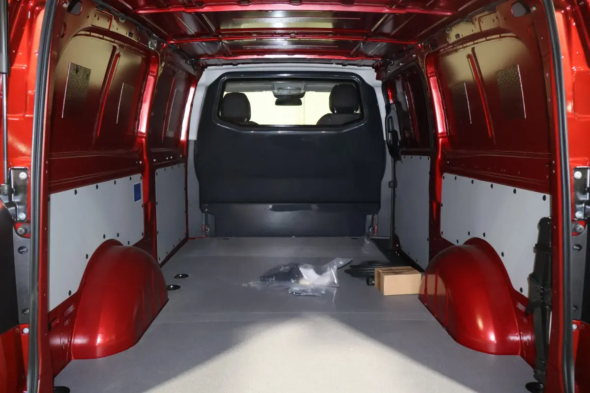 112 L3 60 kWh Black Line