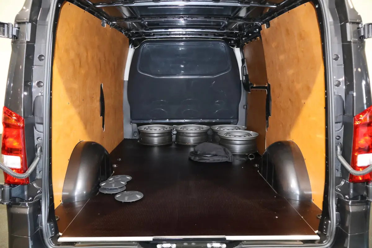 112 L3 60 kWh Spoilerpakket