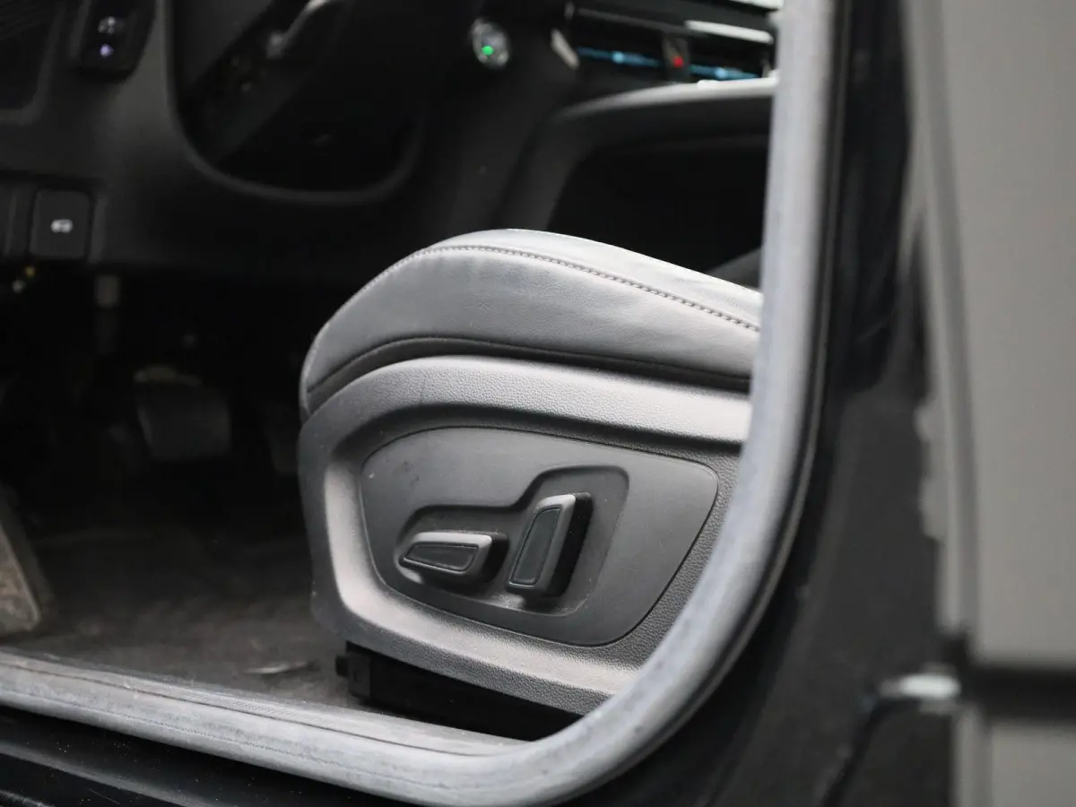MG5 Electric Long Range Luxury 61 kWh