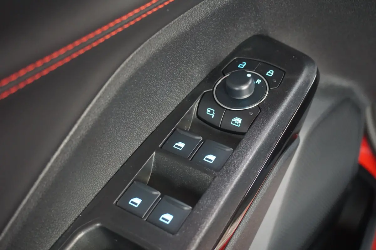 1.0 EcoBoost ST-Line X Automaat | Driver Assistance Pack | Elektrisch glazen panorama-dak | Stuurwiel verwarmd