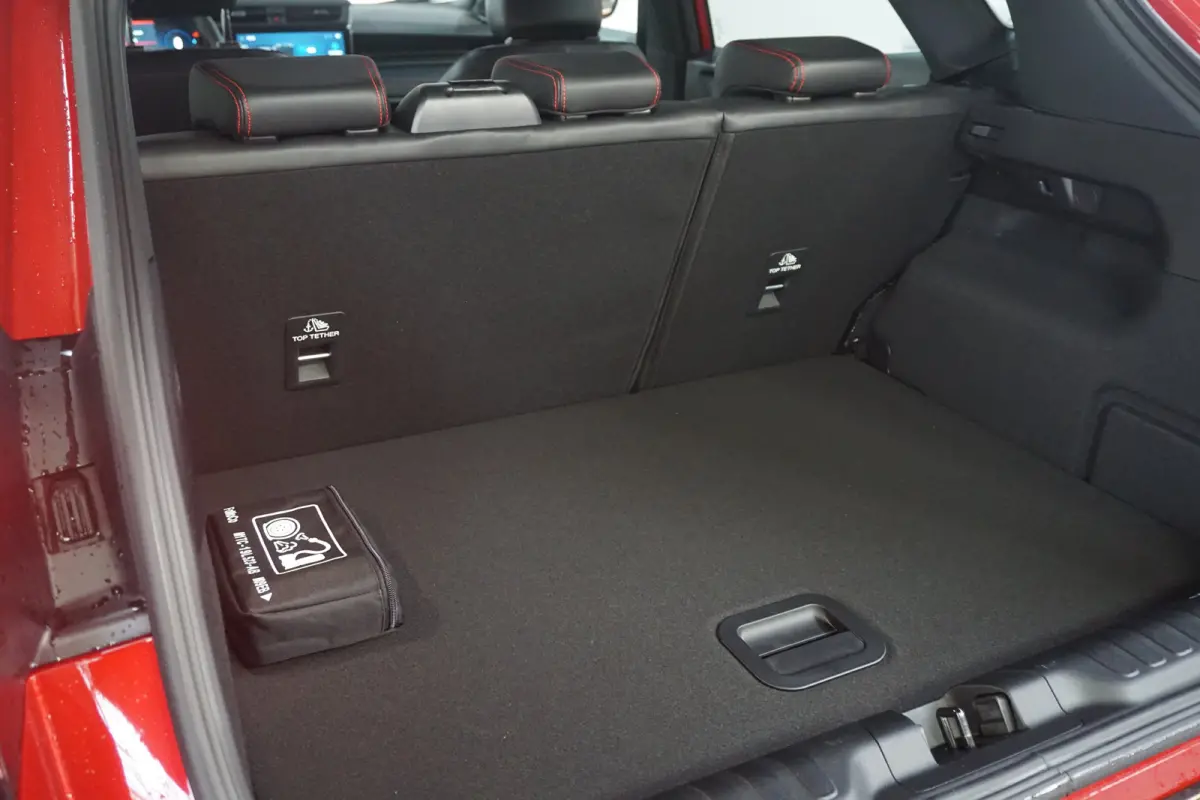 1.0 EcoBoost ST-Line X Automaat | Driver Assistance Pack | Elektrisch glazen panorama-dak | Stuurwiel verwarmd