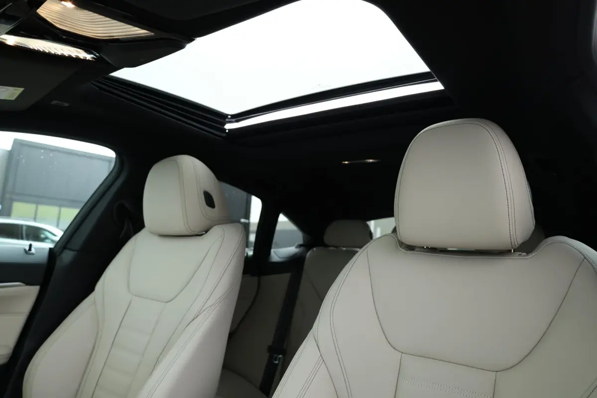420i M Sportpakket Pro | Harman Kardon | Innovation Pack | Comfort Pack | Trekhaak | Showroom Selection
