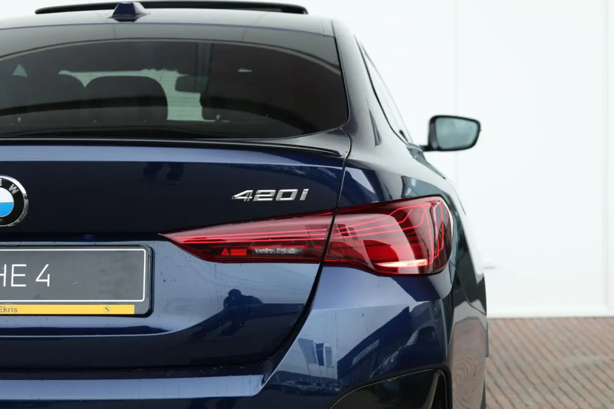 420i M Sportpakket Pro | Harman Kardon | Innovation Pack | Comfort Pack | Trekhaak | Showroom Selection