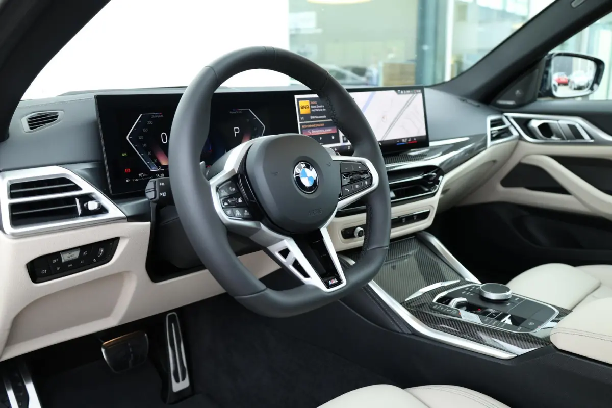 420i M Sportpakket Pro | Harman Kardon | Innovation Pack | Comfort Pack | Trekhaak | Showroom Selection