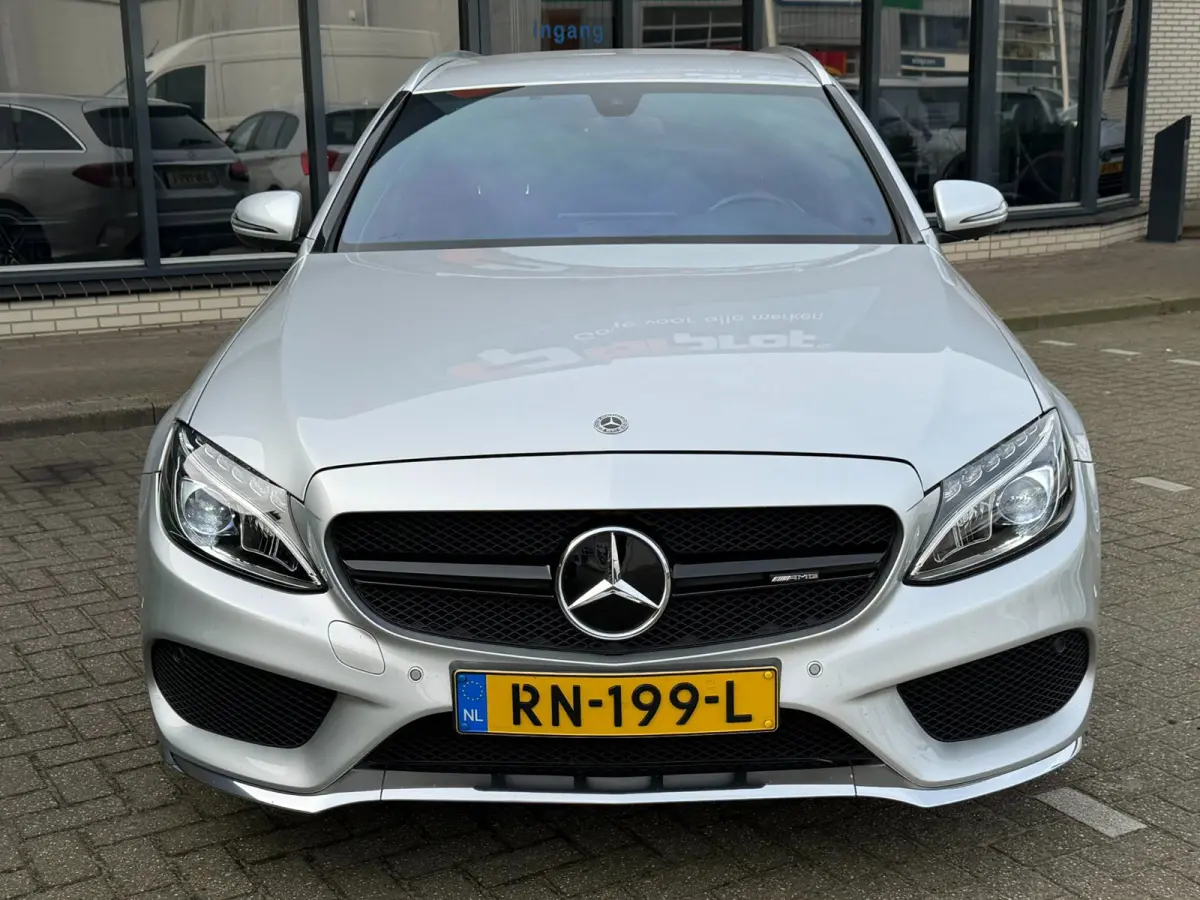 180 Sport Edition Premium Plus AMG-PAKKET