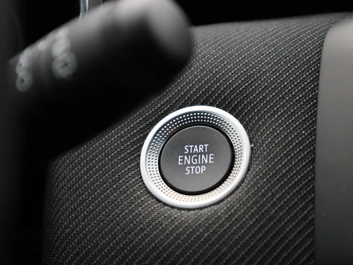 1.6 E-Tech Full Hybrid 145 esprit Alpine