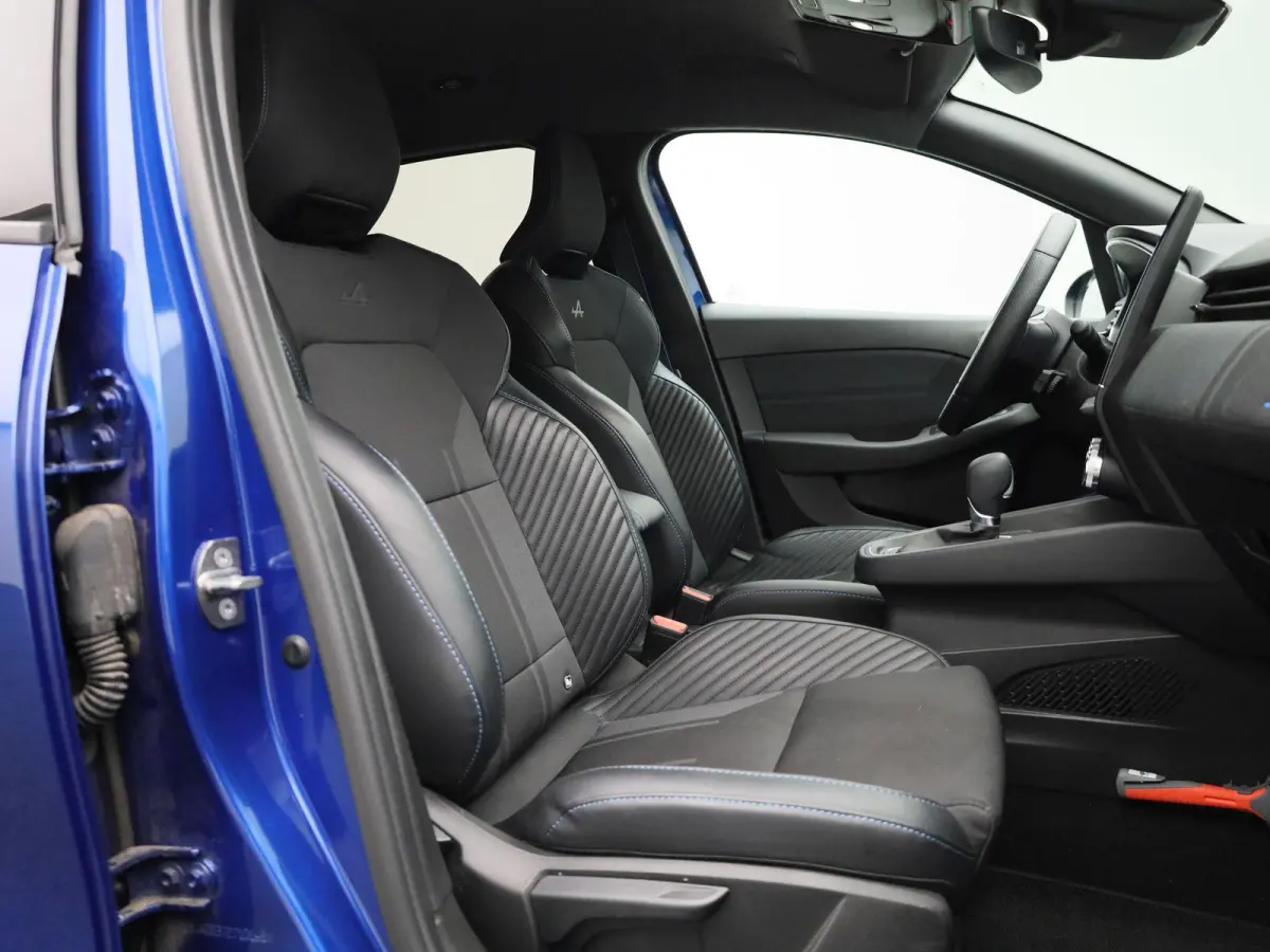 1.6 E-Tech Full Hybrid 145 esprit Alpine