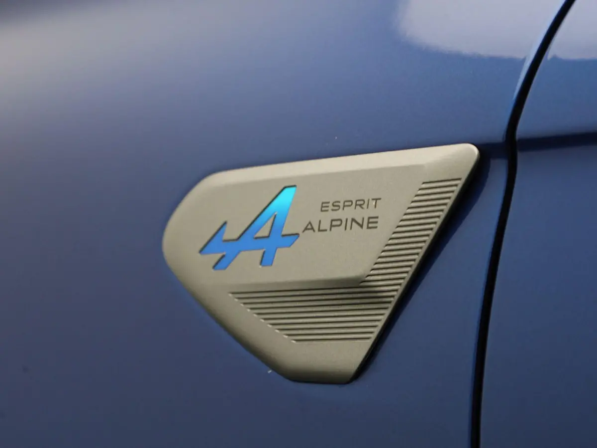 1.6 E-Tech Full Hybrid 145 esprit Alpine
