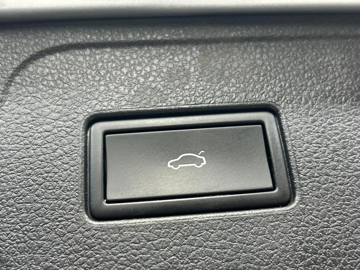 1.4 TSI PHEV GTE Business I CAMERA I FULL LED + MATRIX I PDC| SOH 96%