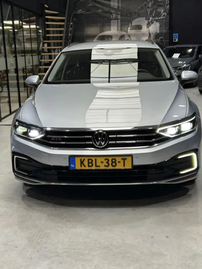 1.4 TSI PHEV GTE Business I CAMERA I FULL LED + MATRIX I PDC| SOH 96%