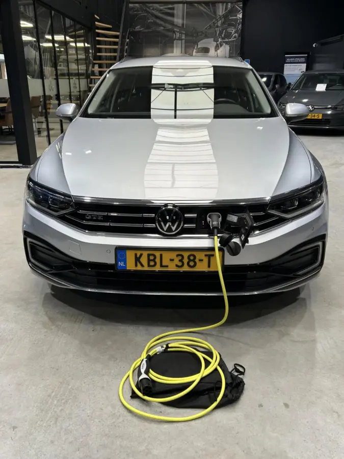 1.4 TSI PHEV GTE Business I CAMERA I FULL LED + MATRIX I PDC| SOH 96%