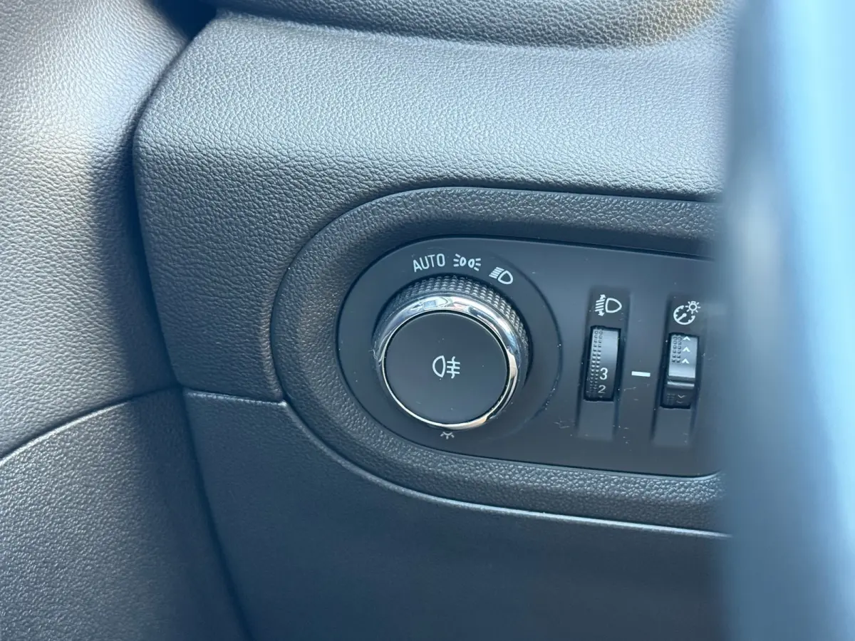 1.2 Turbo Business Executive - Moonstone Grey - 19''/Carplay/Electr.klep