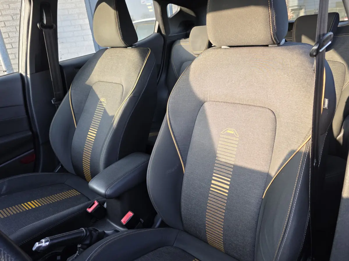 1.0 EcoBoost X– CARPLAY – TREKHAAK – LED – DIGI DASH – NIEUWE APK