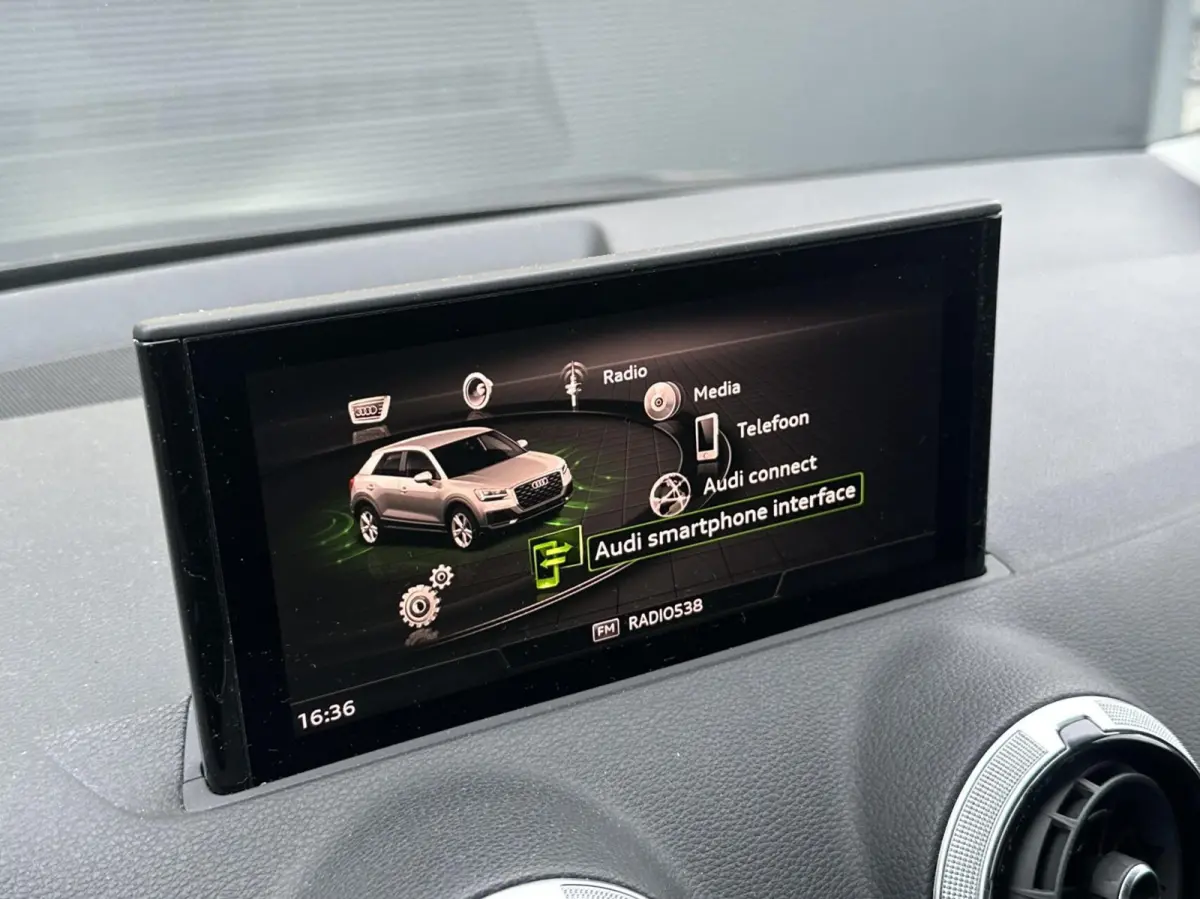 30 TFSI Advanced edition Adaptive CarPlay Camera