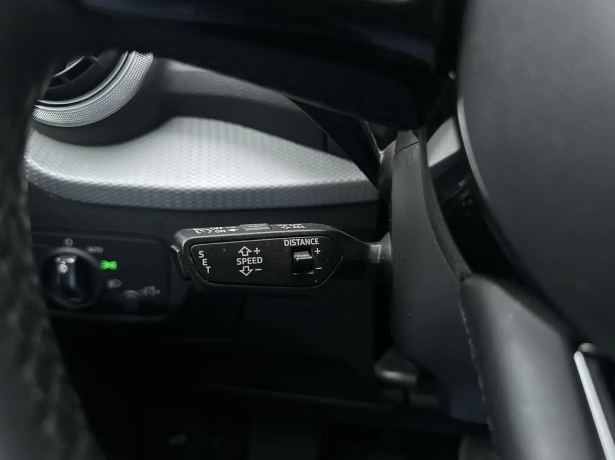 30 TFSI Advanced edition Adaptive CarPlay Camera
