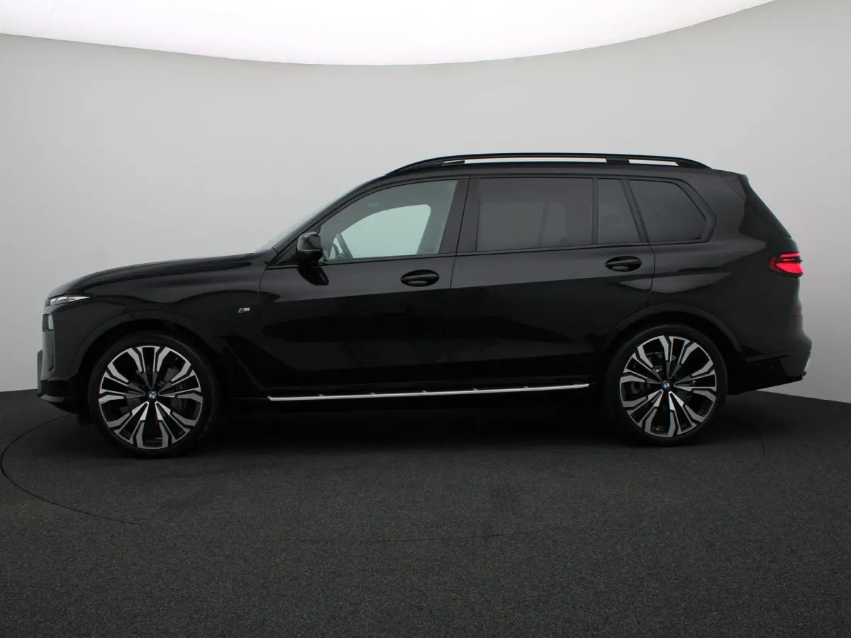 xDrive40i M Sportpakket | Panoramadak Sky Lounge | Trekhaak | Harman/Kardon | Driving Assist Prof. |  23''