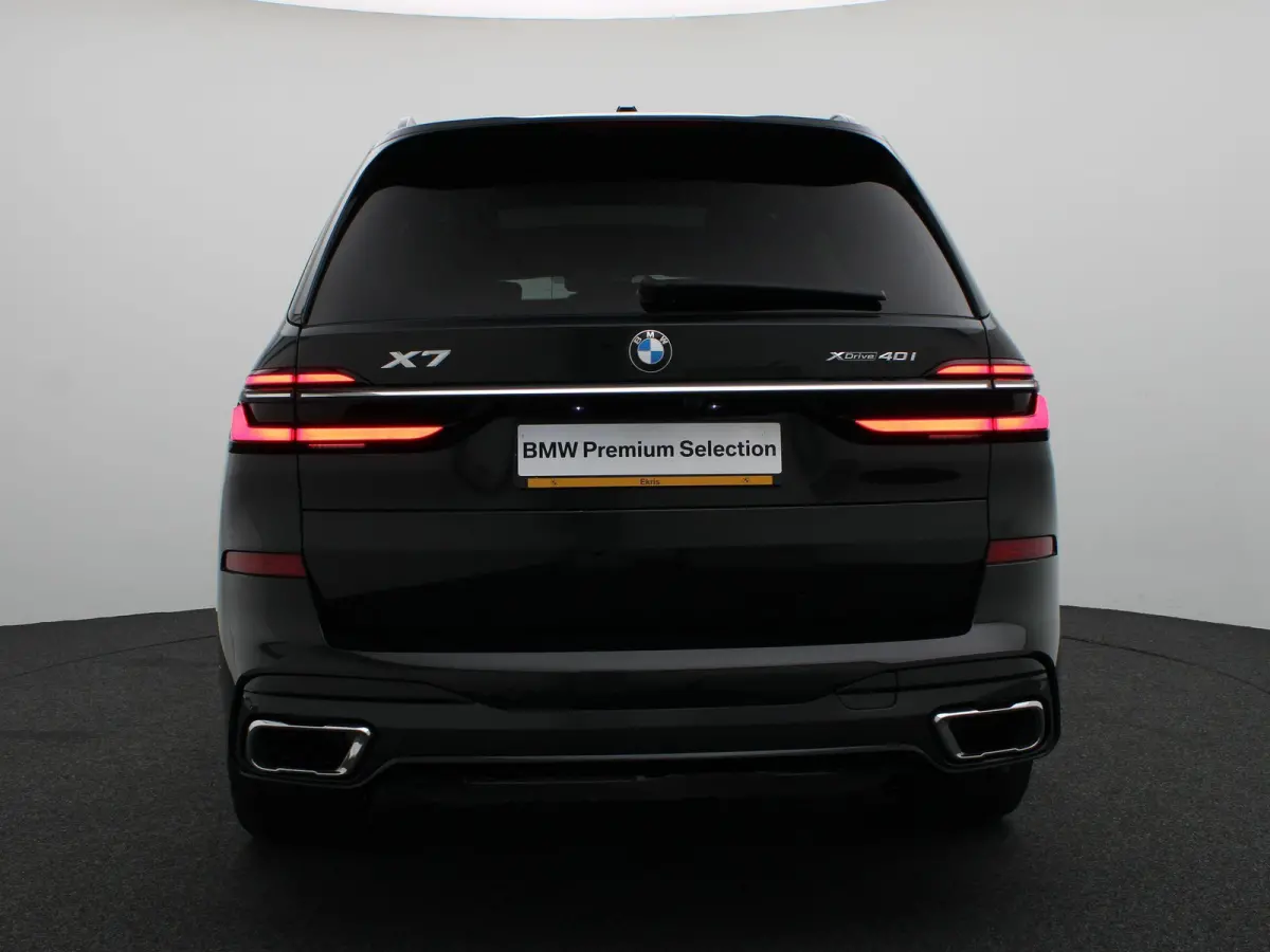 xDrive40i M Sportpakket | Panoramadak Sky Lounge | Trekhaak | Harman/Kardon | Driving Assist Prof. |  23''