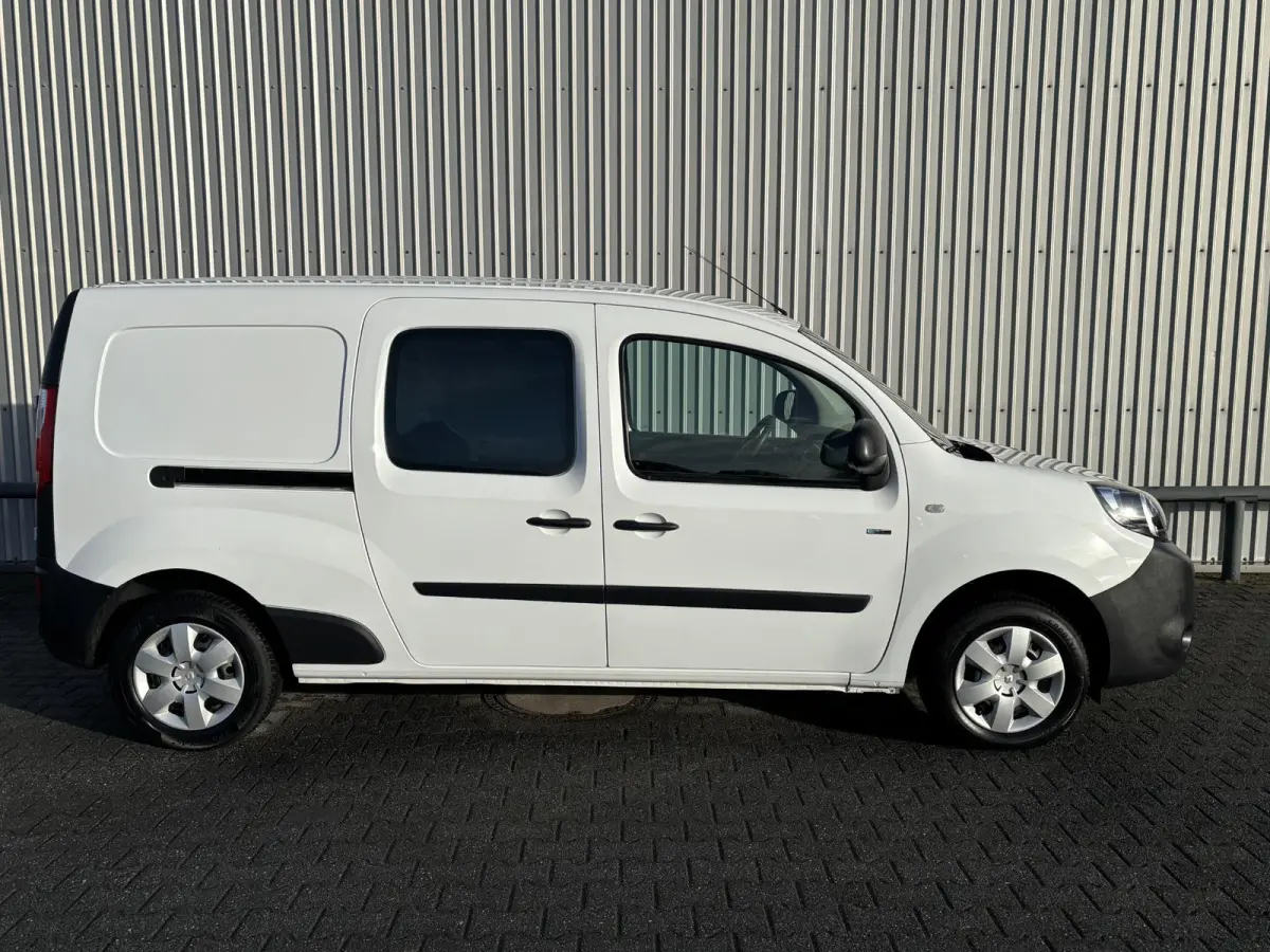 Z.E. Maxi*A/C*EX.ACCU*HUURACCU*BLUETOOTH*SCHUIFDEU