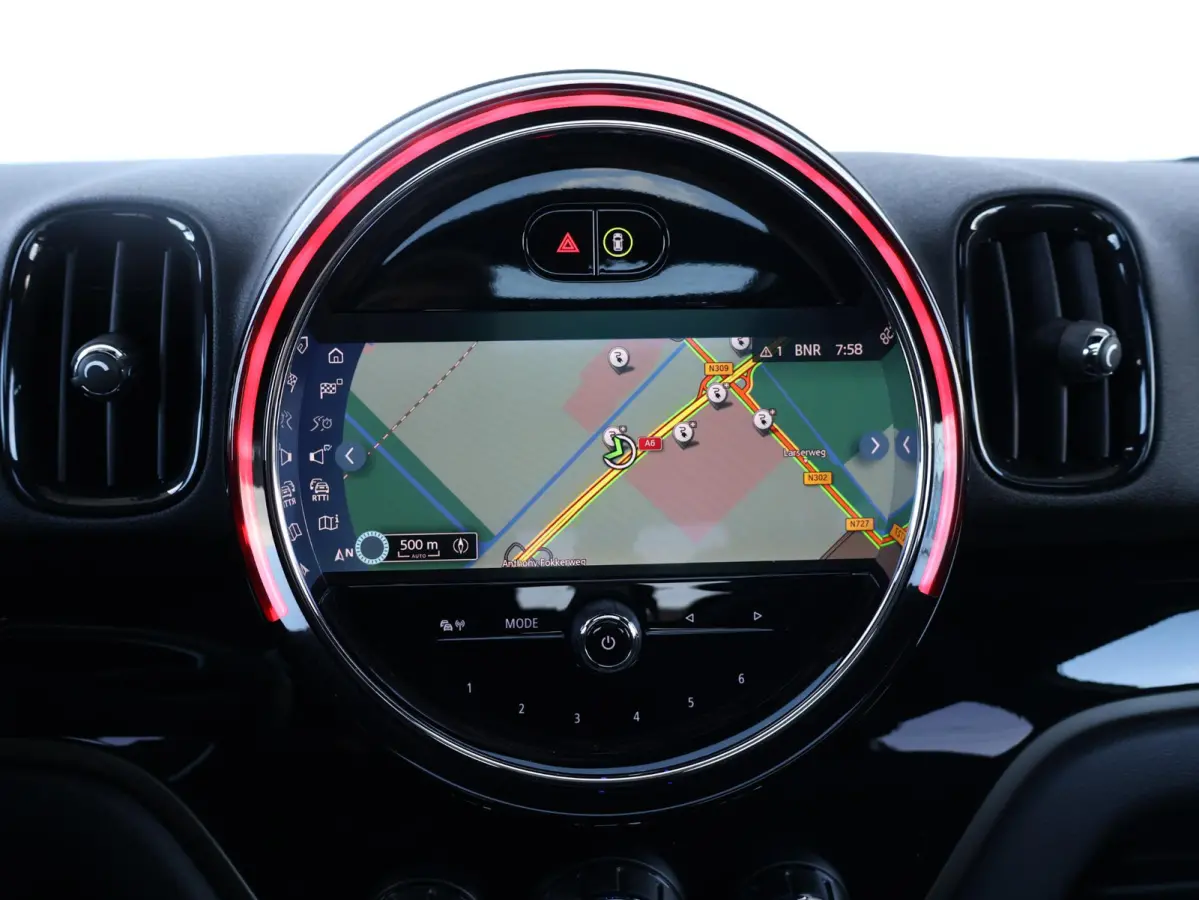 1.5 Cooper ALL4 Chili | SoH 93% | Comfort Access | Panoramadak | Achteruitrijcamera | Comfortstoelen | Harman-Kardon |