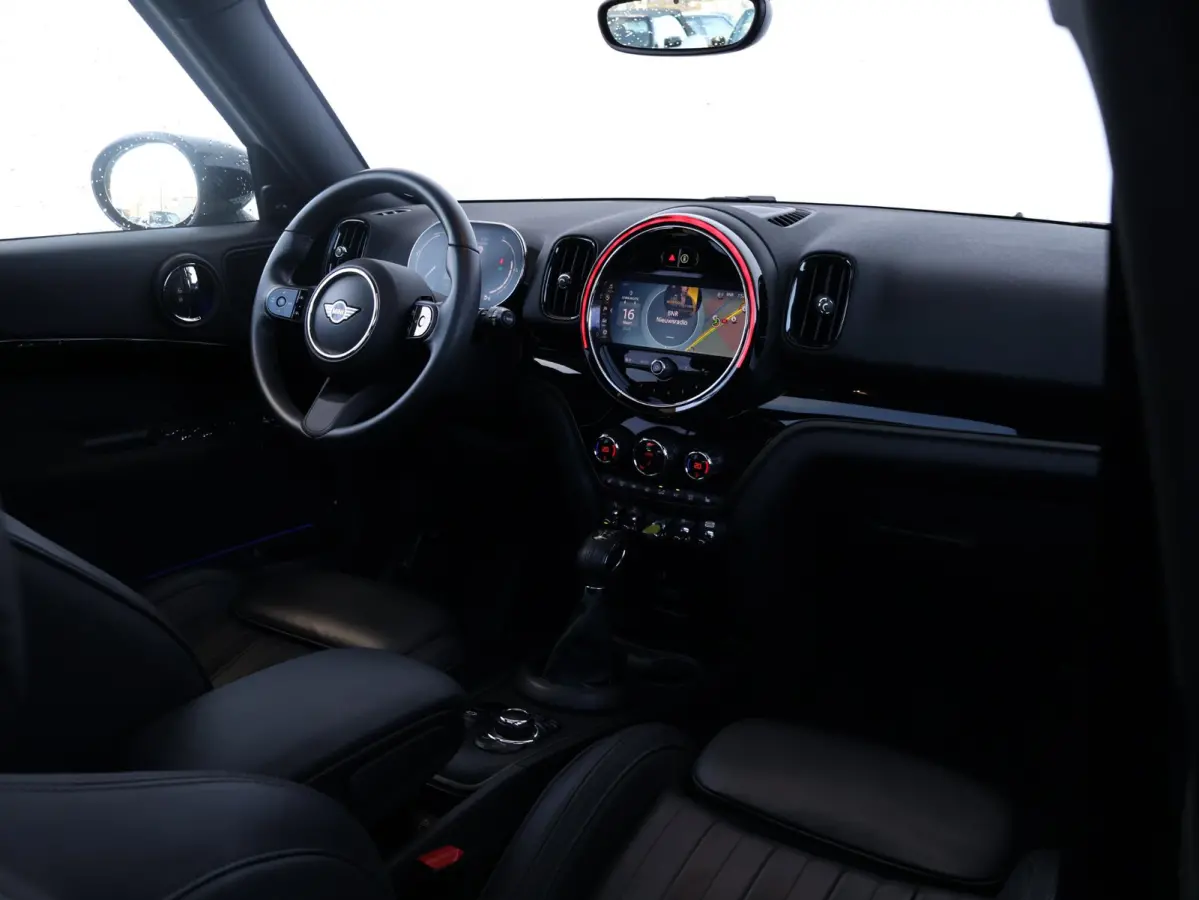 1.5 Cooper ALL4 Chili | SoH 93% | Comfort Access | Panoramadak | Achteruitrijcamera | Comfortstoelen | Harman-Kardon |