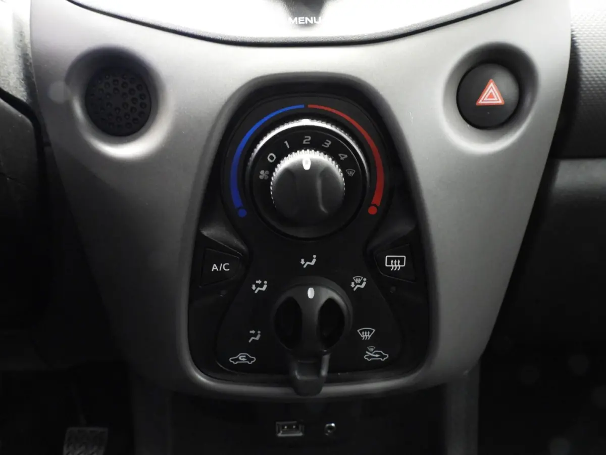 1.0 e-VTi Active AIRCO/BLUETOOTH!