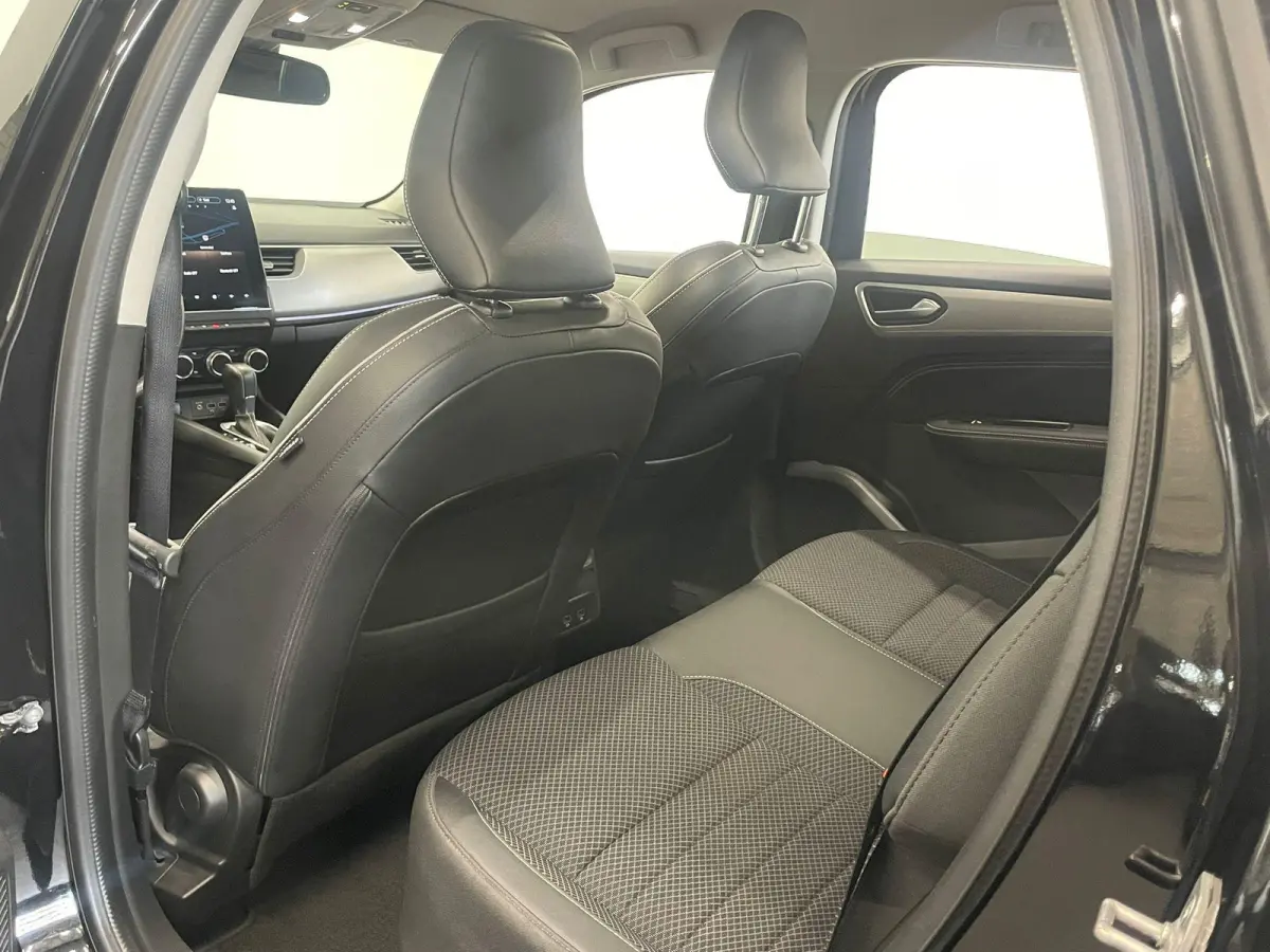 1.6 E-Tech Hybrid 145pk Techno DEMO! Airco ECC Navi Carplay Full LED PDC VA + Camera Cruise Control Half Leder