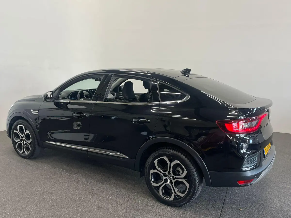 1.6 E-Tech Hybrid 145pk Techno DEMO! Airco ECC Navi Carplay Full LED PDC VA + Camera Cruise Control Half Leder