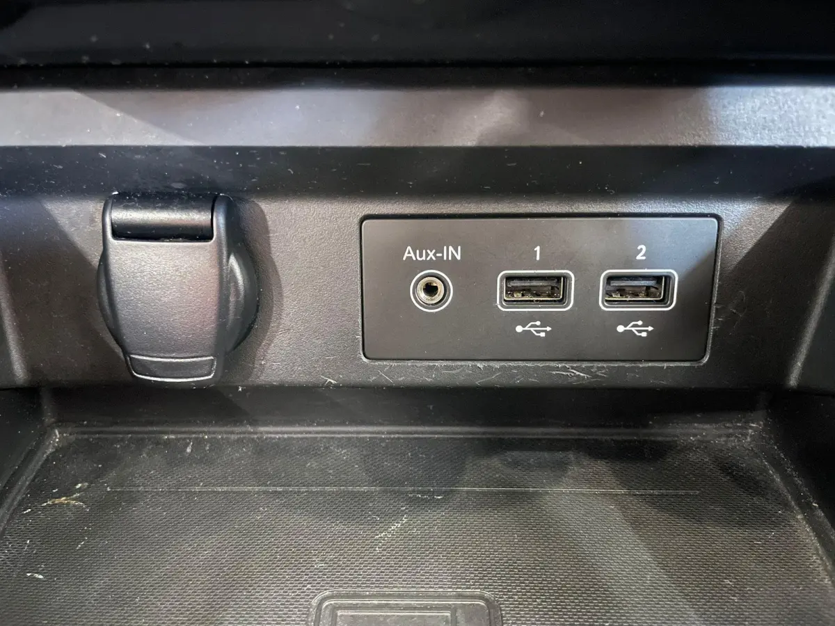 1.6 E-Tech Hybrid 145pk Techno DEMO! Airco ECC Navi Carplay Full LED PDC VA + Camera Cruise Control Half Leder