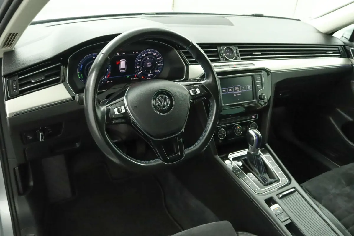 1.4 TSI GTE Airco Cruise Standkach