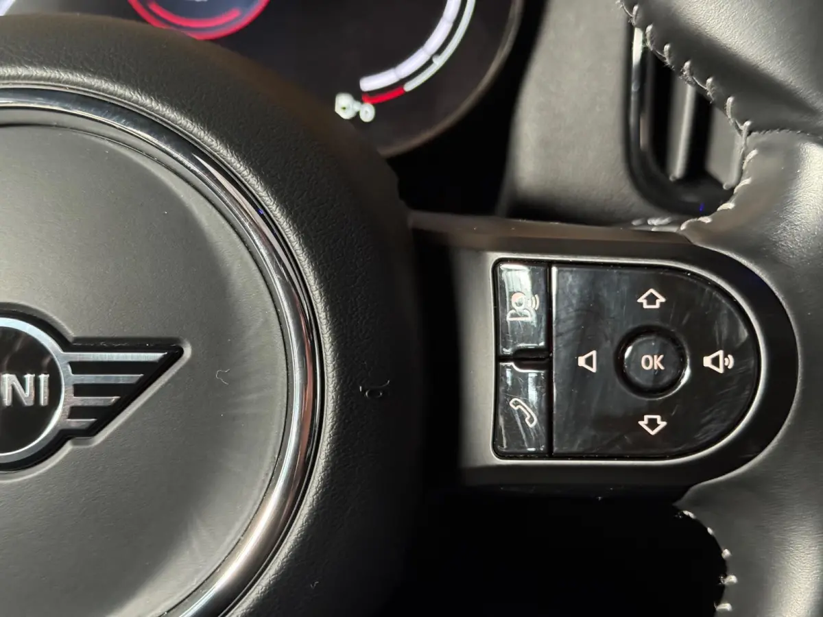 Mini 1.5 Cooper MINI Yours PANO|LEER|HUD|DAB|MEMORY|CRUISECONTROL|CARPLAY/ANDROID|19 INCH LMV