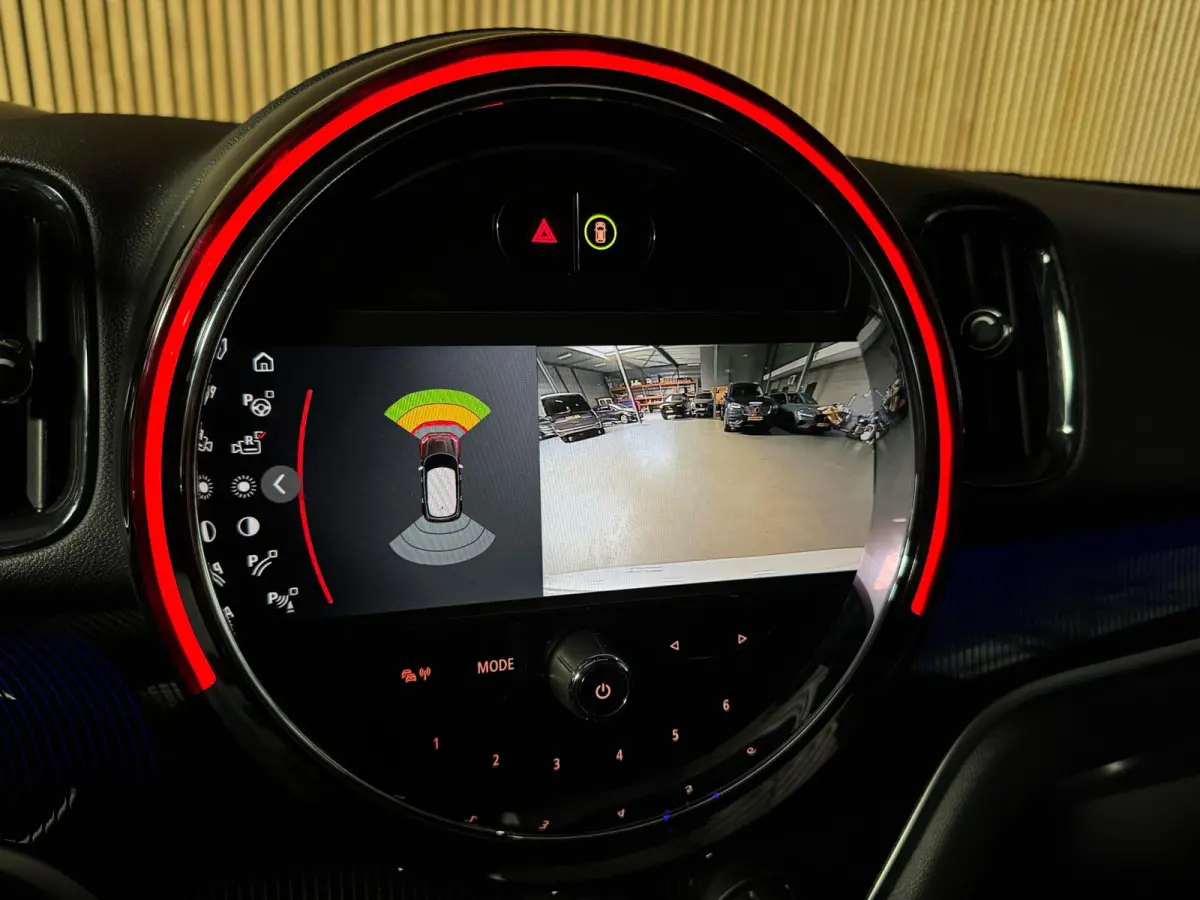 Mini 1.5 Cooper MINI Yours PANO|LEER|HUD|DAB|MEMORY|CRUISECONTROL|CARPLAY/ANDROID|19 INCH LMV