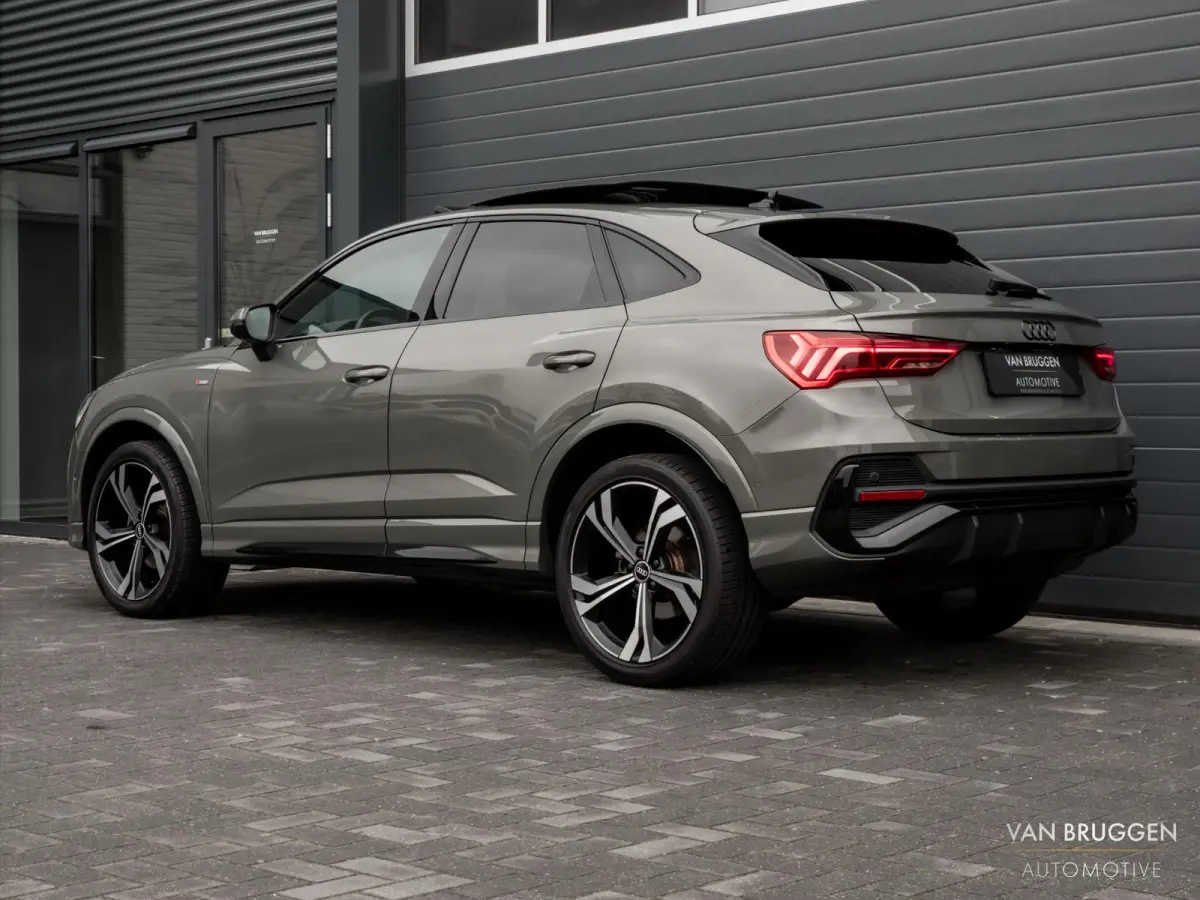 35 TFSI S-Line Pano B&O Camera Keyless Trekh ACC Chronos