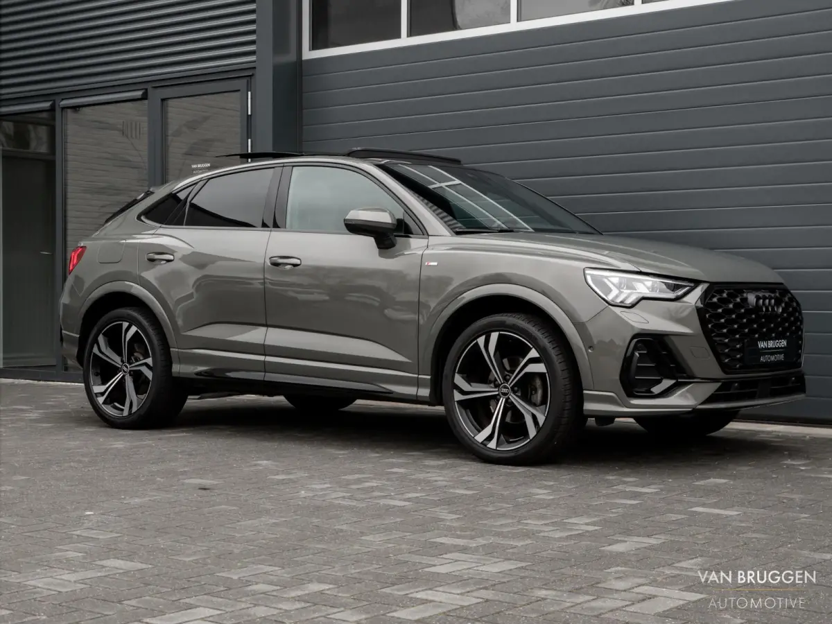 35 TFSI S-Line Pano B&O Camera Keyless Trekh ACC Chronos