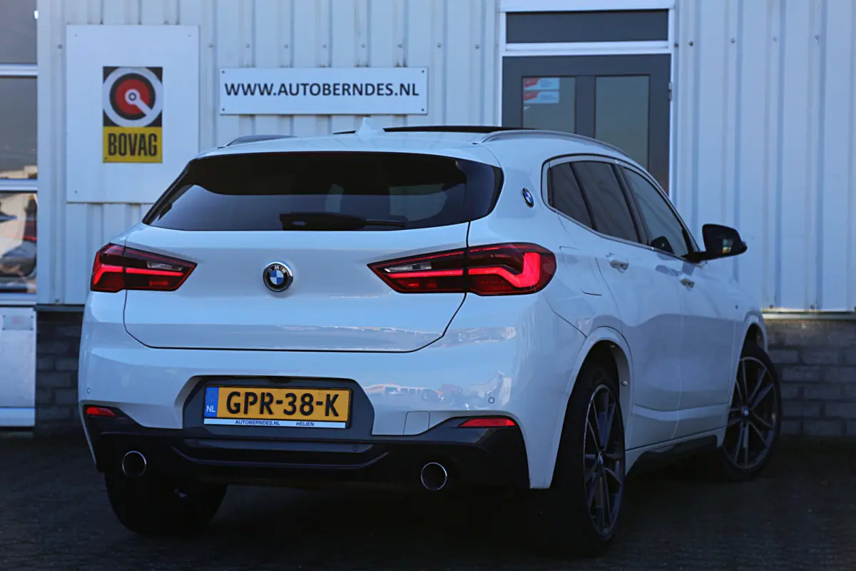 2.0i xDrive High Executive M-Sport*Perfect Onderh.*Pano/ACC/H&K/Leder/Stoelverw./HUD/Memorie/Rijstrook/LED/Camera/Parkeersens.V+A/19 inch LM*
