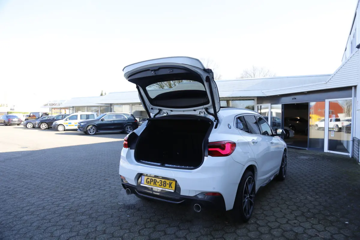 2.0i xDrive High Executive M-Sport*Perfect Onderh.*Pano/ACC/H&K/Leder/Stoelverw./HUD/Memorie/Rijstrook/LED/Camera/Parkeersens.V+A/19 inch LM*