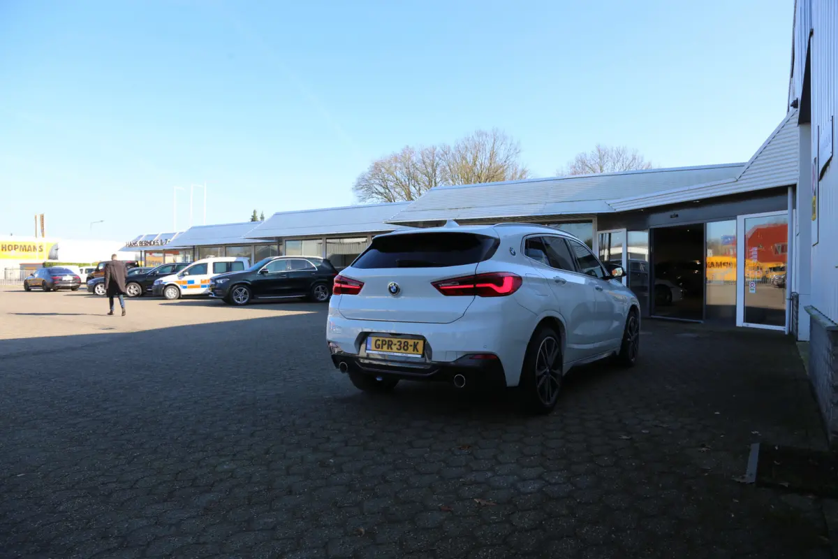 2.0i xDrive High Executive M-Sport*Perfect Onderh.*Pano/ACC/H&K/Leder/Stoelverw./HUD/Memorie/Rijstrook/LED/Camera/Parkeersens.V+A/19 inch LM*