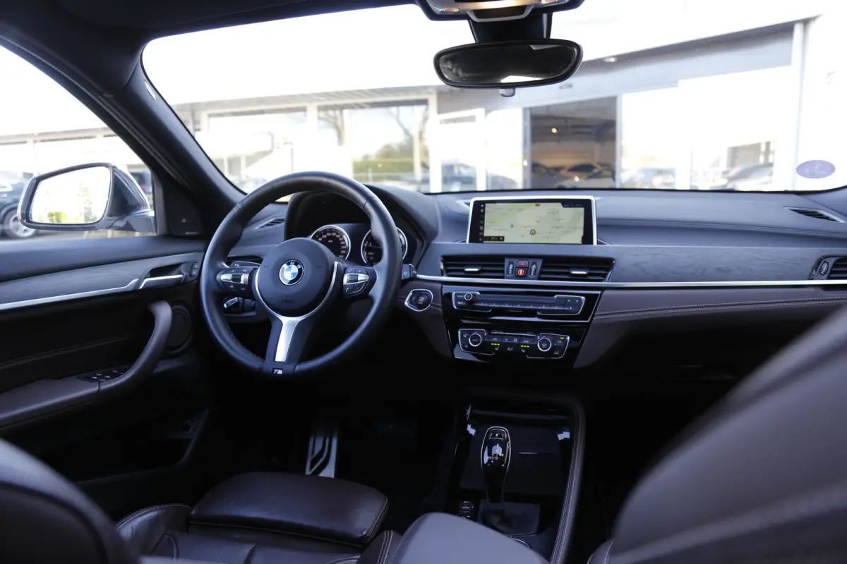 2.0i xDrive High Executive M-Sport*Perfect Onderh.*Pano/ACC/H&K/Leder/Stoelverw./HUD/Memorie/Rijstrook/LED/Camera/Parkeersens.V+A/19 inch LM*
