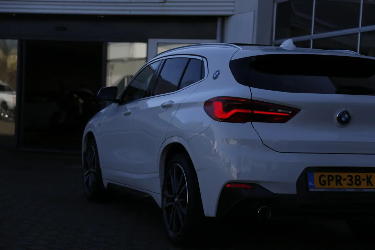 2.0i xDrive High Executive M-Sport*Perfect Onderh.*Pano/ACC/H&K/Leder/Stoelverw./HUD/Memorie/Rijstrook/LED/Camera/Parkeersens.V+A/19 inch LM*