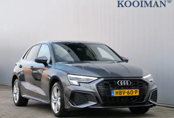 45 TFSI e S edition Competition 204 Pk Automaat DAB / Apple Carplay / Camera / S-Line