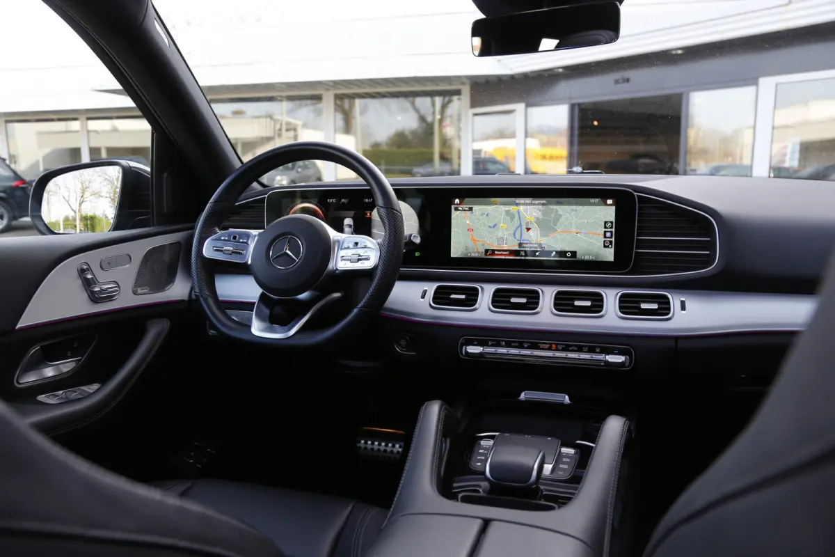 350 e Plug in hybride 4MATIC AMG*Perfect MB Onderh.*Pano/Elek. Trekhaak/Burmester/ACC met stuurhulp/Sfeer/Apple Carplay-Android/Dodehoek/VOL*