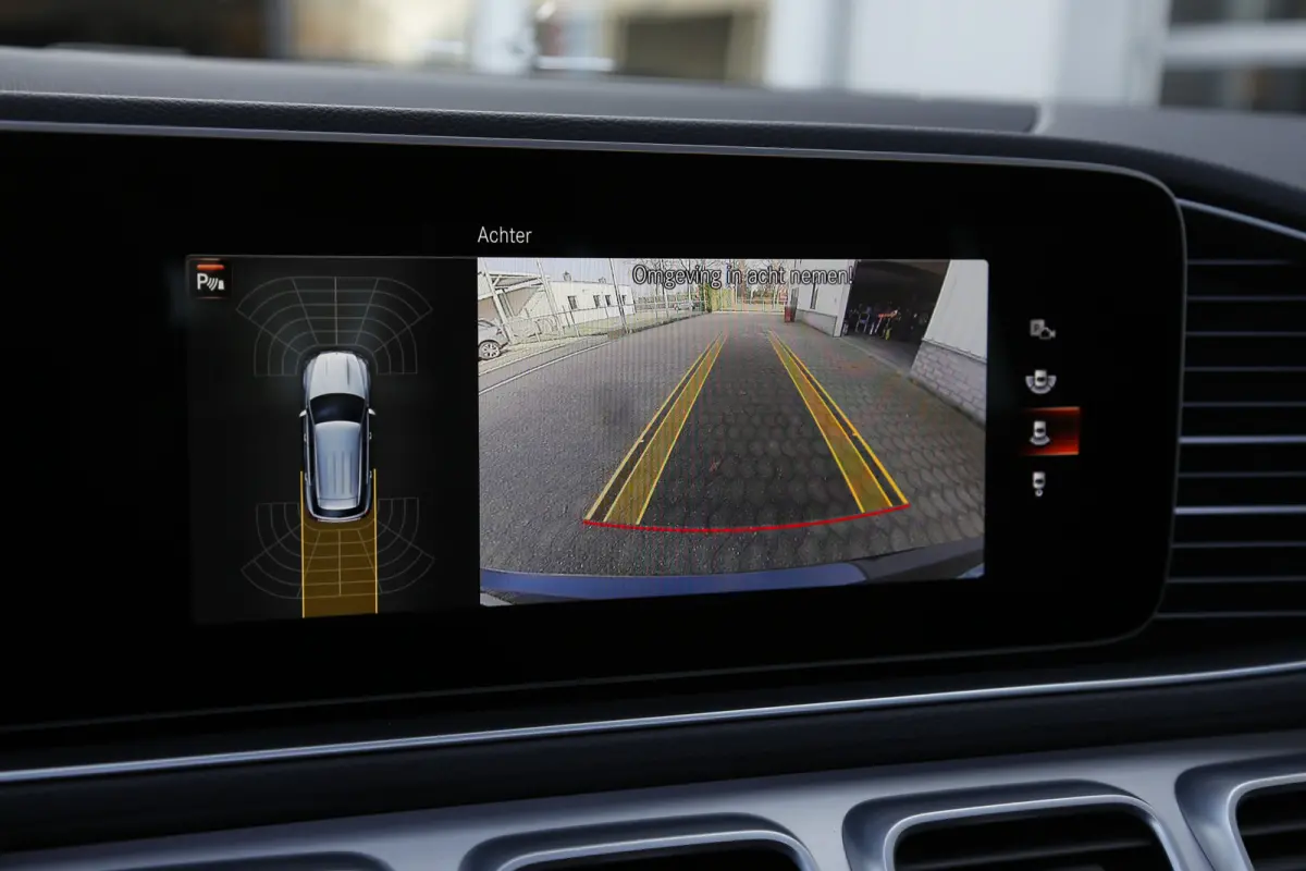 350 e Plug in hybride 4MATIC AMG*Perfect MB Onderh.*Pano/Elek. Trekhaak/Burmester/ACC met stuurhulp/Sfeer/Apple Carplay-Android/Dodehoek/VOL*