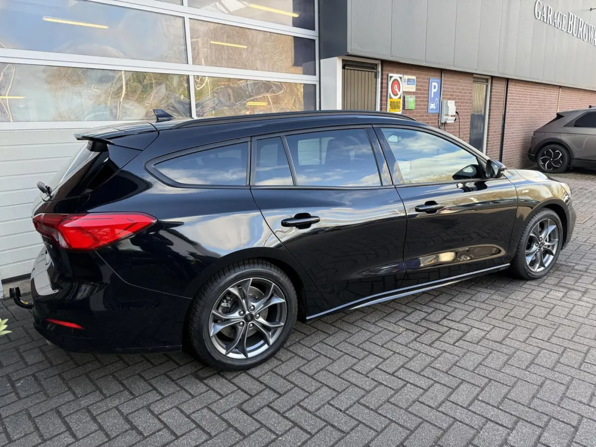 1.0 EcoBoost Hybrid ST Line *ALL-IN PRIJS*