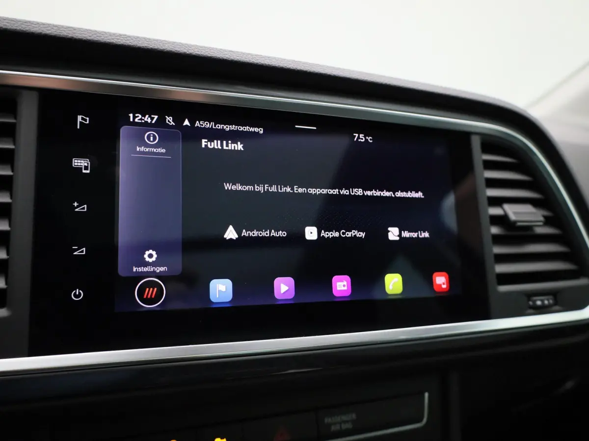 1.5 TSI Style Business Intense | Panoramadak | Trekhaak | Navigatie | Apple Carplay / Android Auto | Achteruitrijcamera | Cruise Control | Climate Control | Lichtmetalen Velgen |