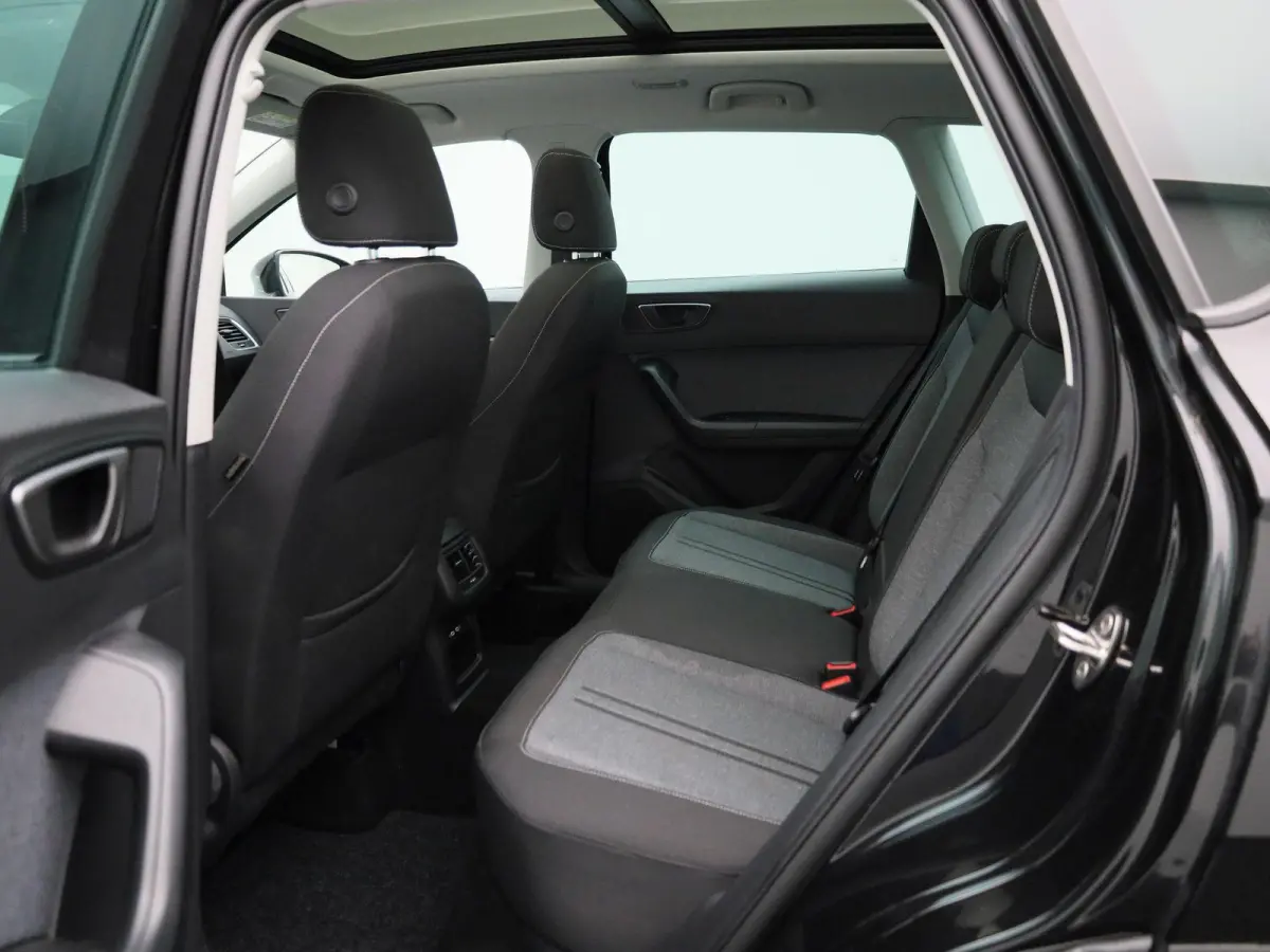1.5 TSI Style Business Intense | Panoramadak | Trekhaak | Navigatie | Apple Carplay / Android Auto | Achteruitrijcamera | Cruise Control | Climate Control | Lichtmetalen Velgen |