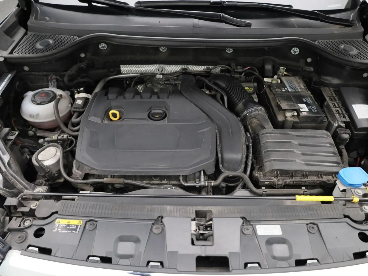 1.5 TSI Style Business Intense | Panoramadak | Trekhaak | Navigatie | Apple Carplay / Android Auto | Achteruitrijcamera | Cruise Control | Climate Control | Lichtmetalen Velgen |
