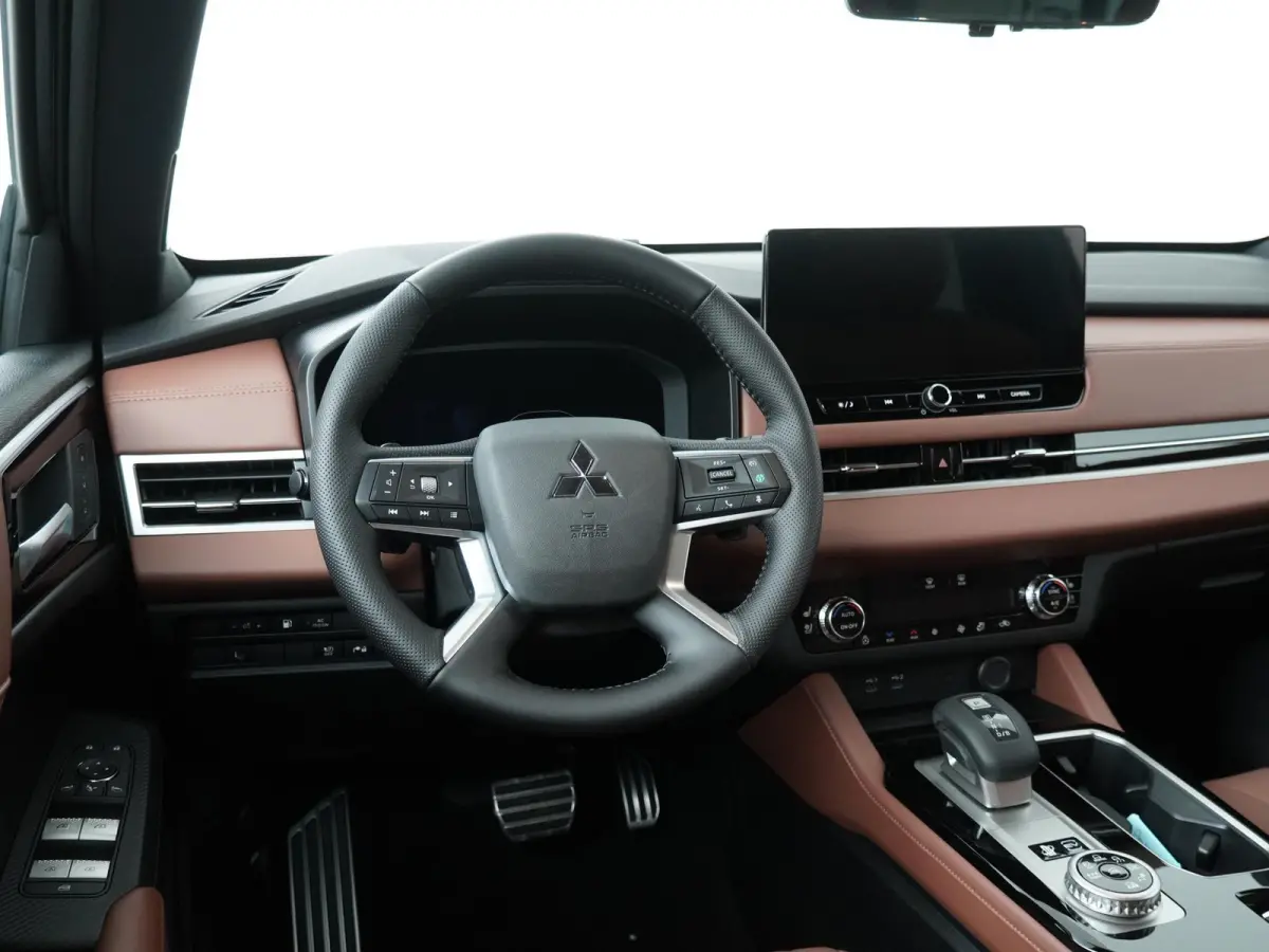 2.4 PHEV Instyle+ | Cognac Leder | Panoramadak | Gevent. Leder |